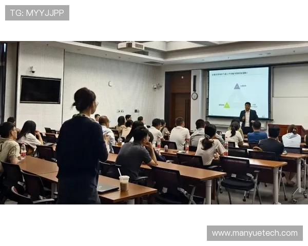 上海攀岩队防反策略解析与攀岩热点动态探讨