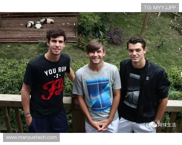 成都网球队在赛场上的节奏变化与战术调整分析